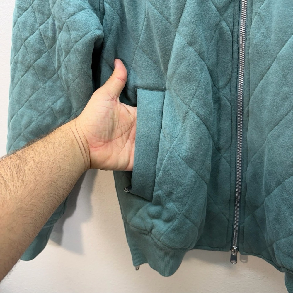 Athleta Retroplush Bomber Jacket Women's XS Green Quilted Relaxed Fit Full Zip - Picture 4 of 7